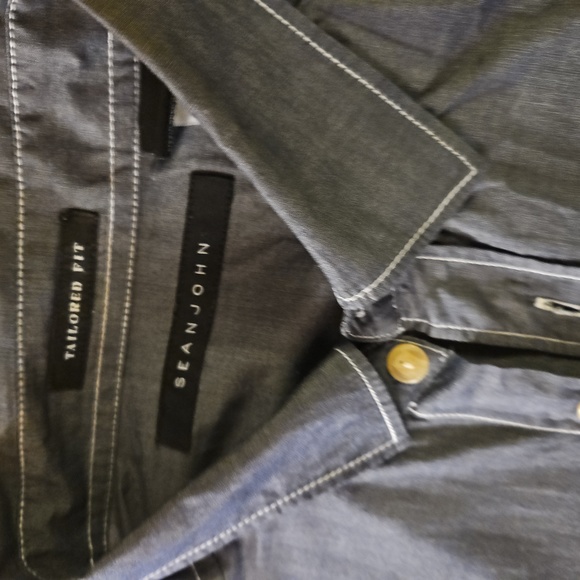 Striped Sean John Button down - Picture 2 of 3